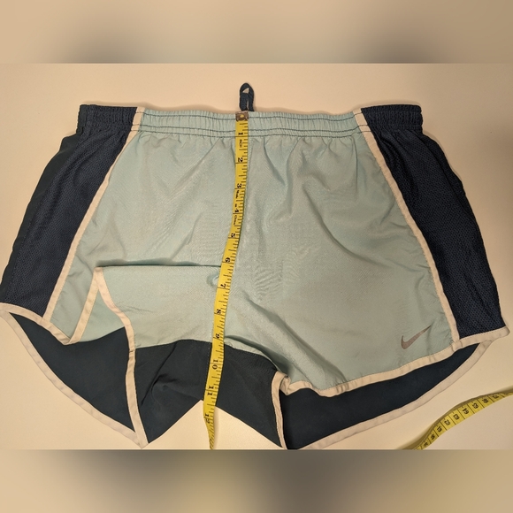 Nike Women's Small Dri-Fit Shorts Dark and Light Blue - Picture 12 of 14